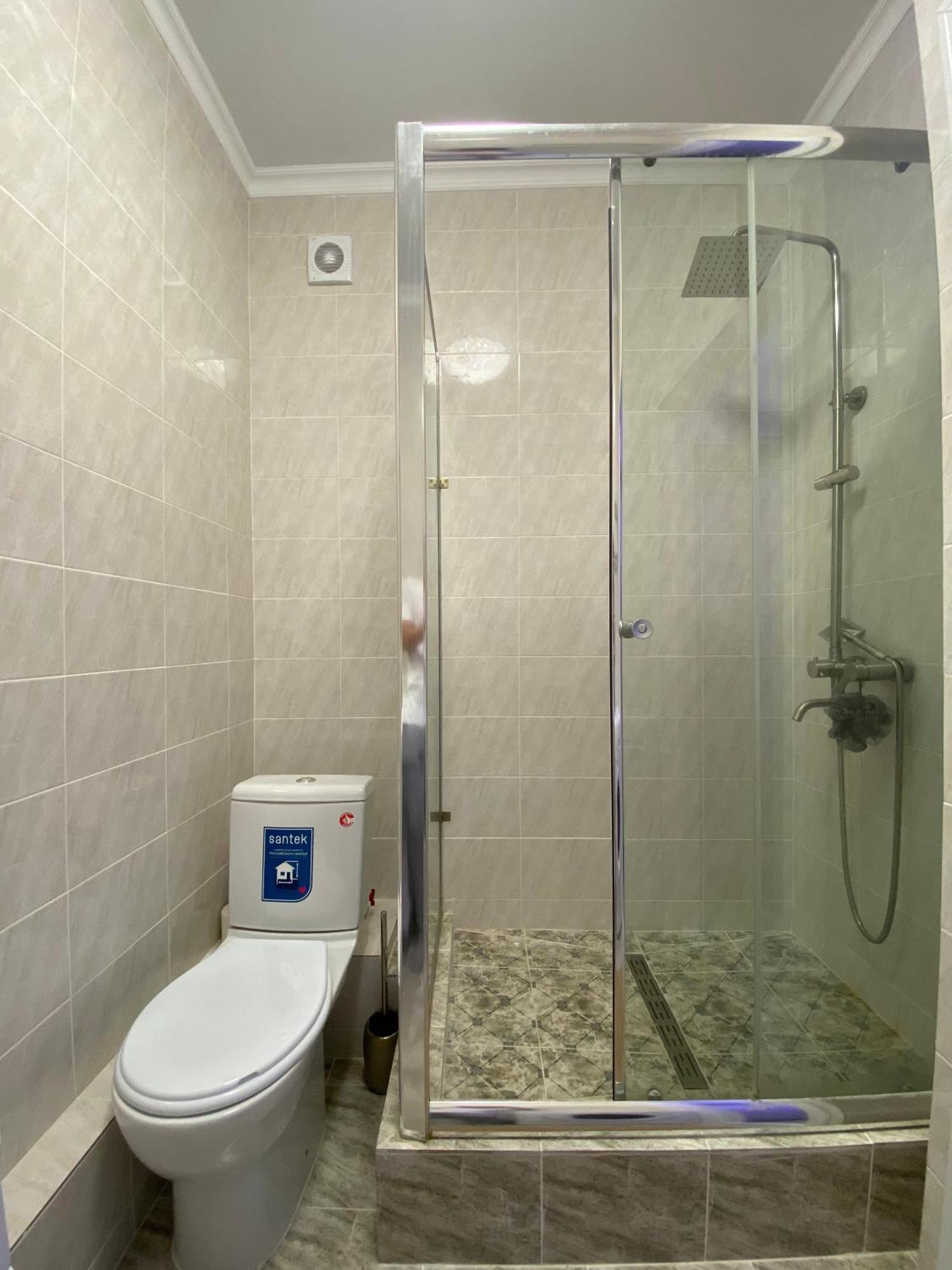 Medinahotelkz, # 63, Вид На Горы, 15 Мин Пешком До Арбата, Halal Almaty Luaran gambar